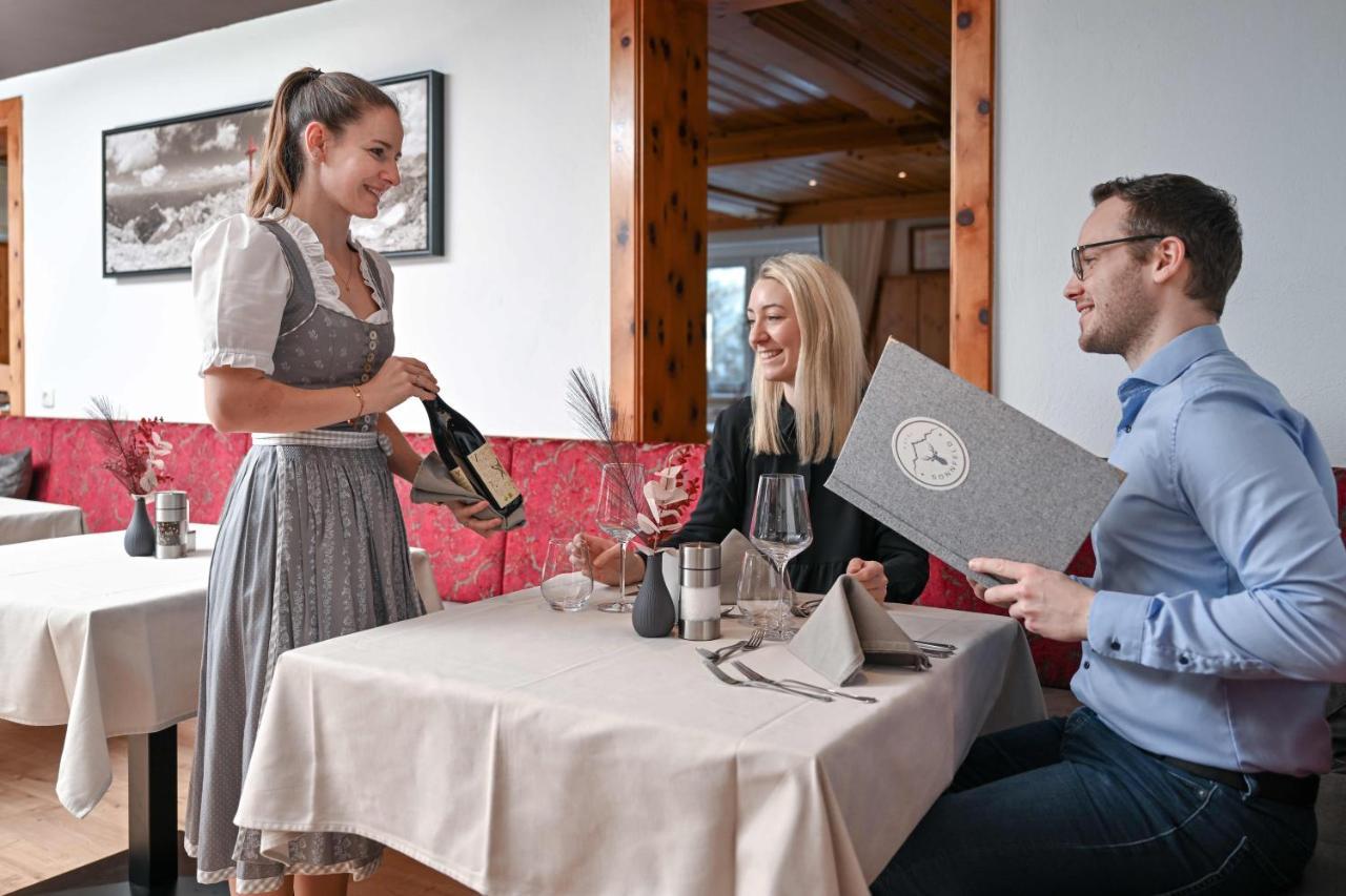 Hotel Sonnfeld Hinterstoder Bagian luar foto